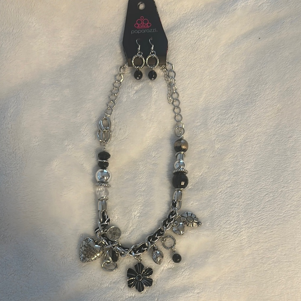 Paparazzi Black and Silver Necklace Set